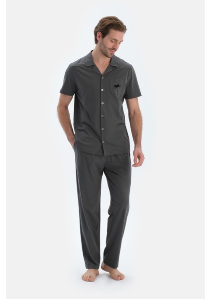 Gri Kısa Kollu Dikiş Detaylı Gömlek Pantolon Pijama Takımı