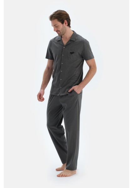 Gri Kısa Kollu Dikiş Detaylı Gömlek Pantolon Pijama Takımı modelleri