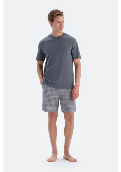 Indigo Baskı ve Dikiş Detaylı Tişört Şort Pijama Takımı fırsatları