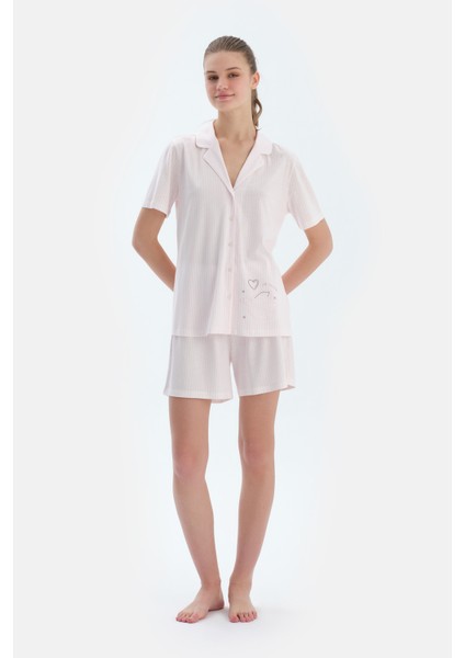 Açık Pembe Nakış Detaylı Çizgili Penye Modal Gömlek Şort Pijama Takımı fırsatları