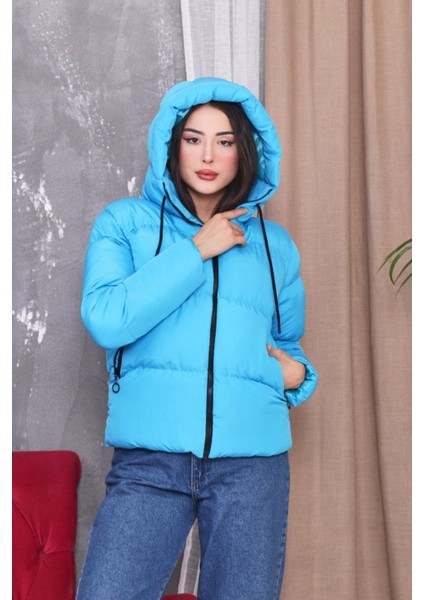 Kadın Bej Kapüşonlu Elyaflı Rüzgar Geçirmez Şişme Kışlık Mont fiyatları