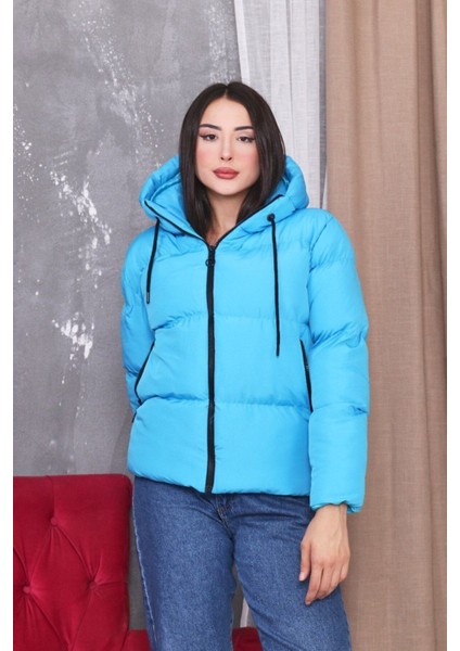 Kadın Bej Kapüşonlu Elyaflı Rüzgar Geçirmez Şişme Kışlık Mont indirimleri