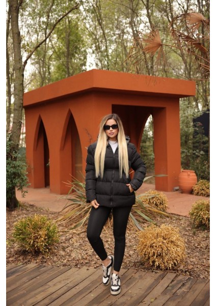 Kadın Kapüşonlu Belden Lastik Detaylı Dolumlu Şişme Mont fiyatları