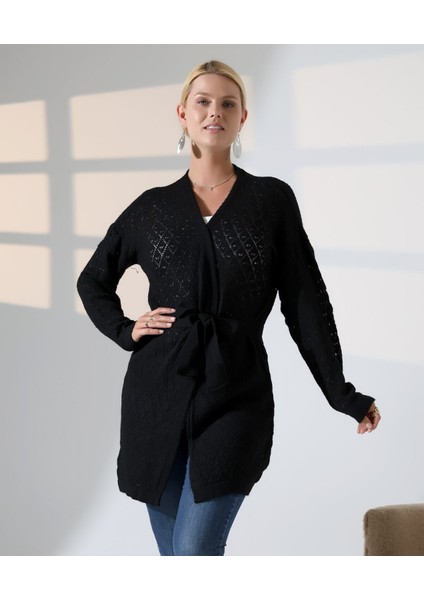 Delikli Kemerli Triko Hırka