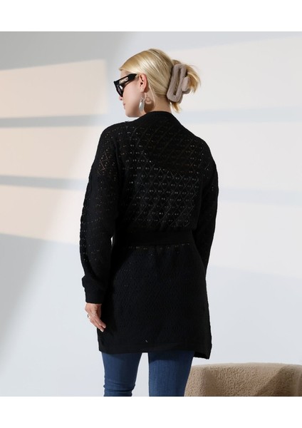 Delikli Kemerli Triko Hırka