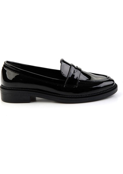Siyah Kadın Loafer Ayakkabı K01216100198