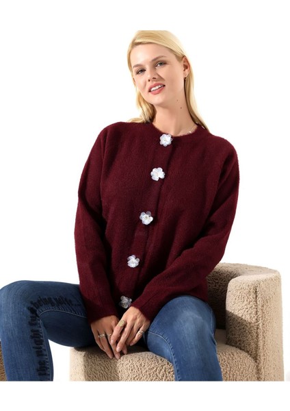 Çiçek Düğmeli Yumuşak Dokulu Triko Hırka fırsatları