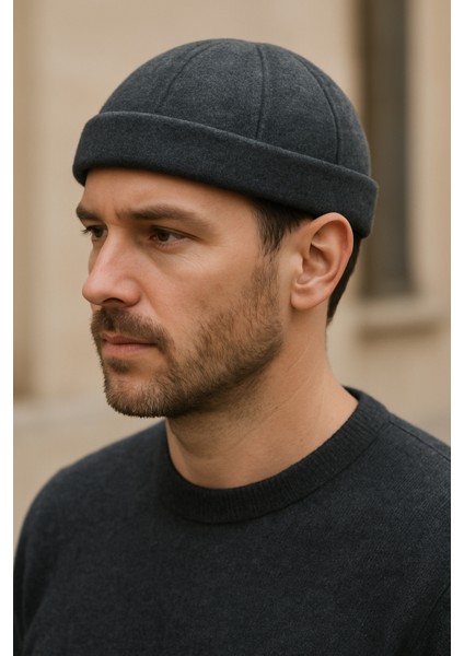 Füme Erkek Kışlık Yünlü Kumaş Sokak Modası Docker Bere Şapka fiyatları