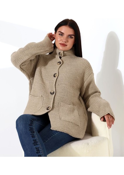 Göz Alıcı Sadelik Düğmeli Triko Hırka modelleri