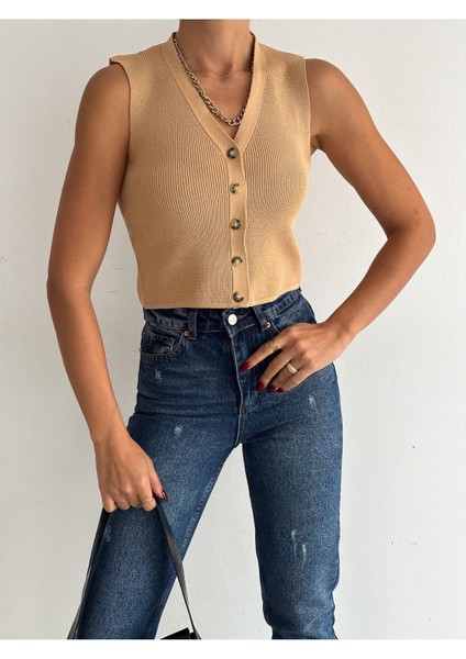Kadın Düğmeli Triko Yelek