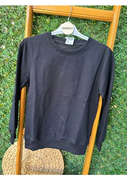 Lacivert Okul Sweat modelleri