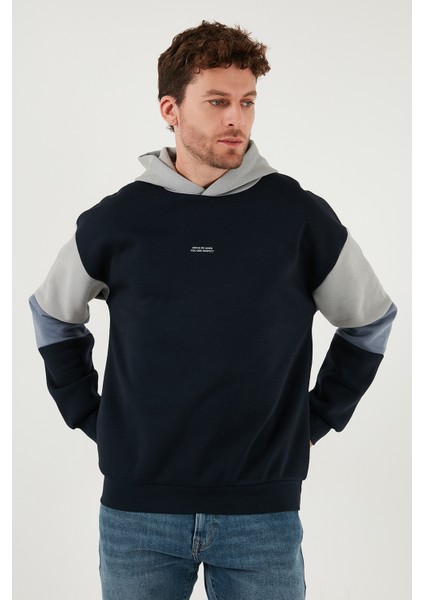 Pamuklu Relaxed Fit Kapüşonlu Içi Tüylü Yumuşak Şardonlu Sweat Erkek Sweat 5905299 modelleri