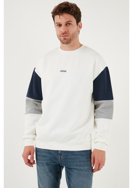 Pamuklu Relaxed Fit Bisiklet Yaka Şardonlu Renk Bloklu Sweat Erkek Sweat 5905298T modelleri