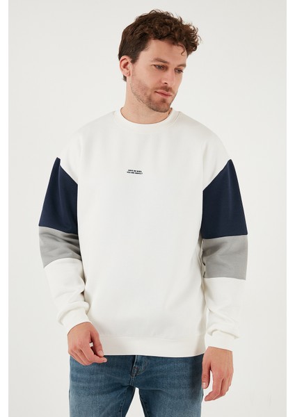 Pamuklu Relaxed Fit Bisiklet Yaka Şardonlu Renk Bloklu Sweat Erkek Sweat 5905298T fırsatları