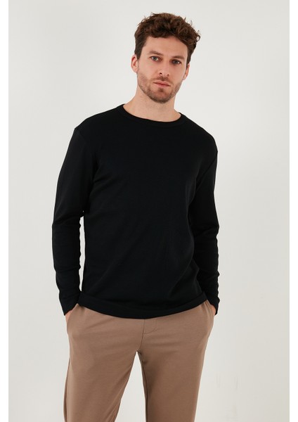 n Pamuklu Slim Fit Bisiklet Yaka Basic Sweat Erkek Sweat 59050741 fırsatları