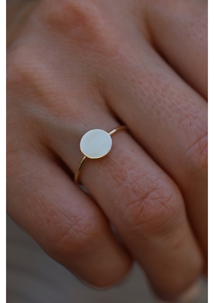 14 Ayar Altın Düz Daire Plaka Model Yüzük