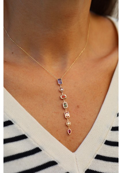 14 Ayar Altın Renkli ve Asimetrik Taş Detaylı Sarkıt Uçlu Kolye indirimleri