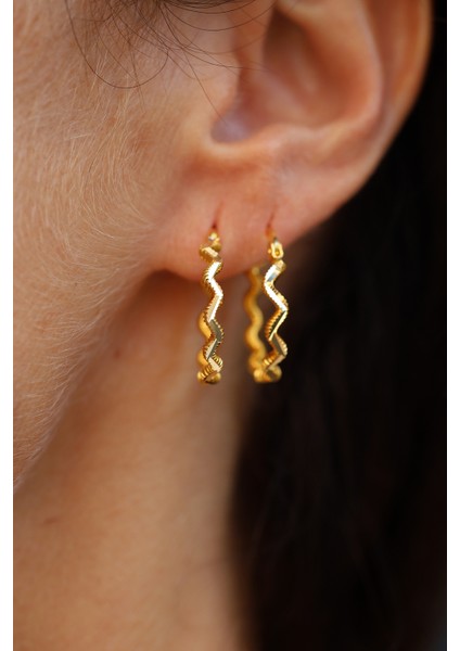 14 Ayar Altın Zikzak Ajda Model Halka Küpe fırsatları