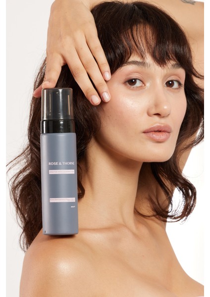 Hassas Yüz Temizleme Köpüğü