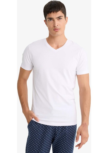 Slim Fit Dar Kesim V Yaka Üst D6187AX25WN modelleri