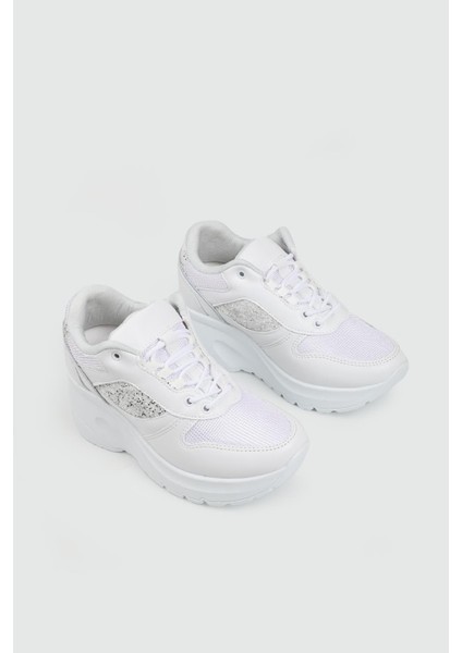 185 Beyaz Kadın Spor Sneaker fırsatları