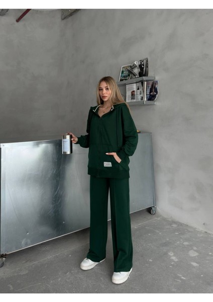 Oversize Kapşunlu Fermuarlı Etiket Detaylı 2 Iplik Kumaş Eşofman Takımı modelleri