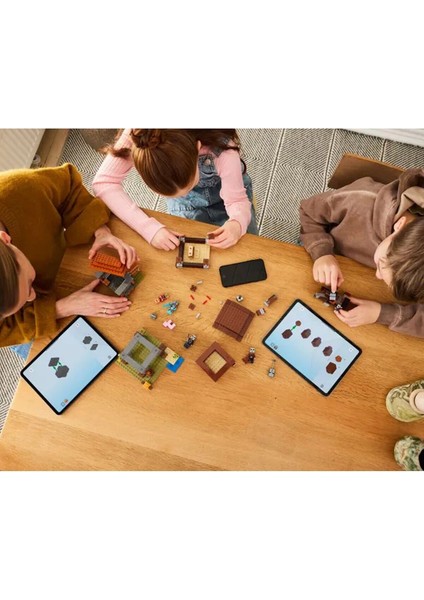 21278 LEGO Minecraft Pillager Karakolu ve Ravager 665 Parça +9 Yaş fiyatları