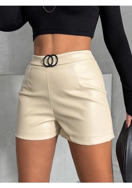Tokalı Deri Şort Krem