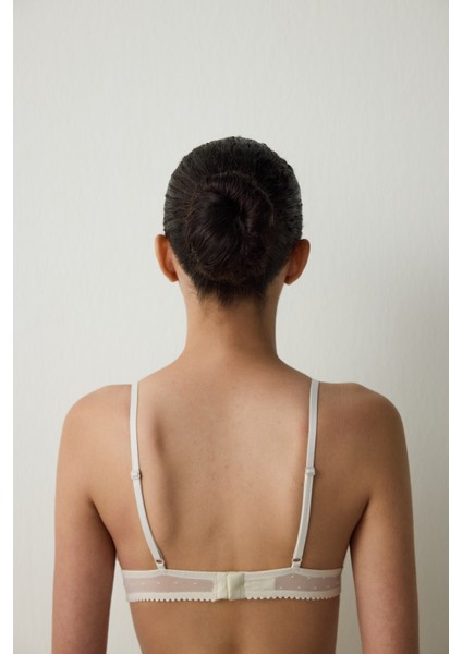 Bej Brode Detaylı File Balensiz Dolgusuz Üçgen Sütyen