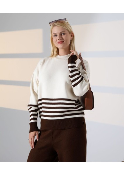 Asil Çizgili ve Düz Renk Triko Takım fiyatları