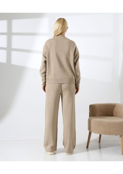 Minimalist Klasik Basic Triko Takım indirimleri