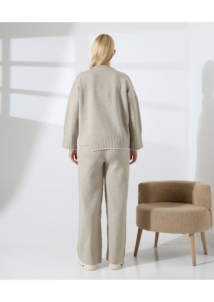 Şehir Konforu Oversize Triko Takım indirimleri