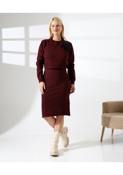 Tüy Detaylı Kazak-Elbise Triko Takım