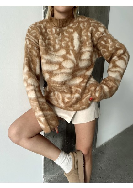 Zebra Desenli Şık Triko Kazak fiyatları