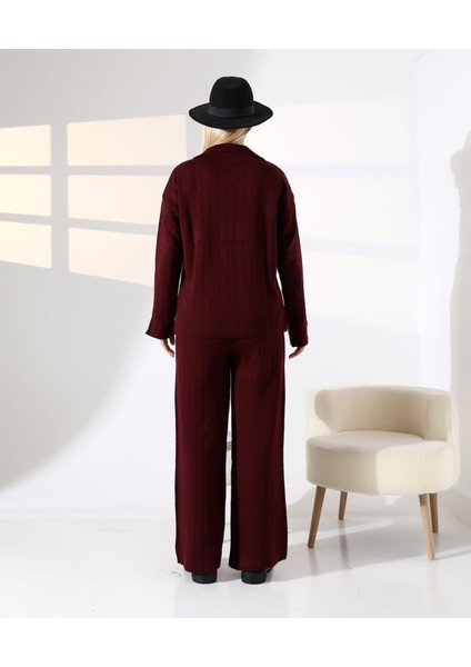 Kol ve Yaka Detay Fitilli Triko Takım indirimleri