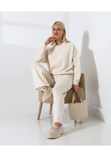 Minimalist Klasik Basic Triko Takım fırsatları