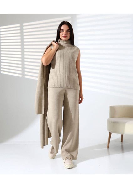 Balıkçı Yaka Asil Üçlü Triko Takım fiyatları