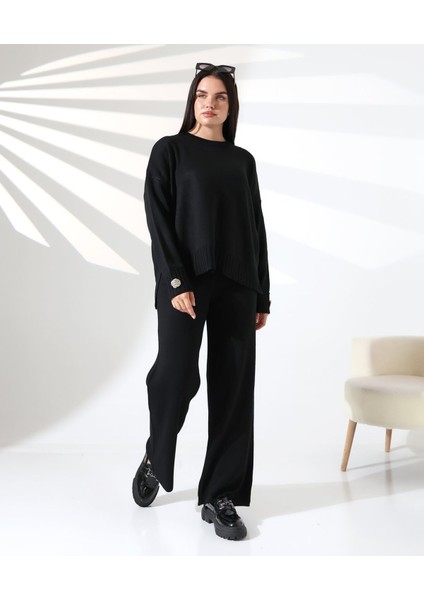 Rahat Kalıp Kol Detaylı Triko Takım