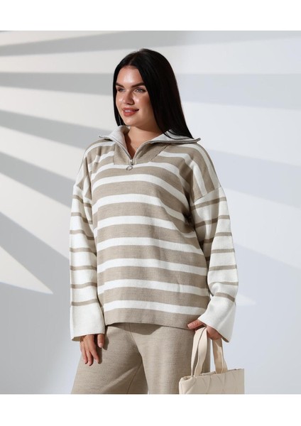 Fermuarlı Yaka Çizgili Sportif Triko Takım fiyatları