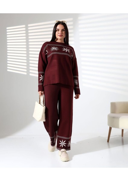 Kar Tanesi Nakışlı Kadın Triko Takım