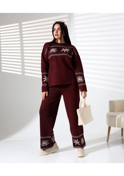 Kar Tanesi Nakışlı Kadın Triko Takım modelleri