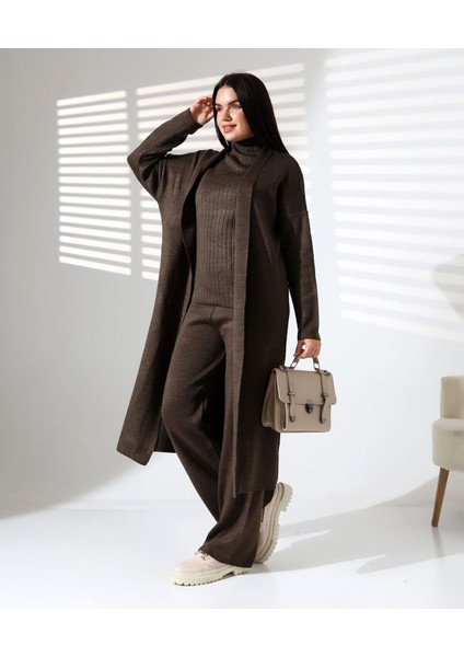 Balıkçı Yaka Asil Üçlü Triko Takım