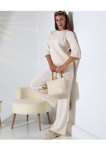 Inci Volanlı Kol Detaylı Triko Takım fırsatları