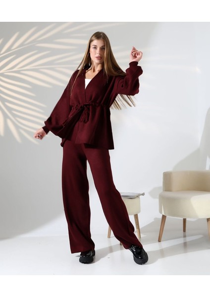 Kuşak Detaylı Ikili Triko Takım