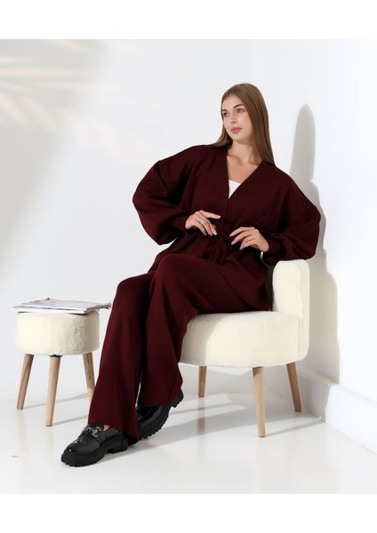 Kuşak Detaylı Ikili Triko Takım fırsatları