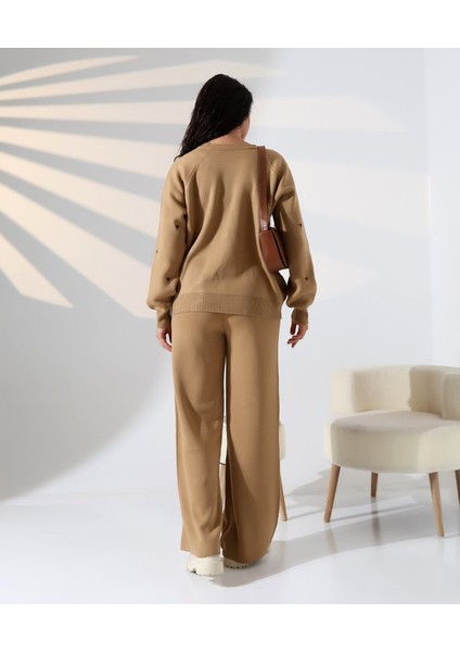 Romantik Dokunuş Elegance Triko Takım indirimleri