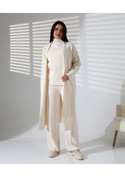 Balıkçı Yaka Asil Üçlü Triko Takım