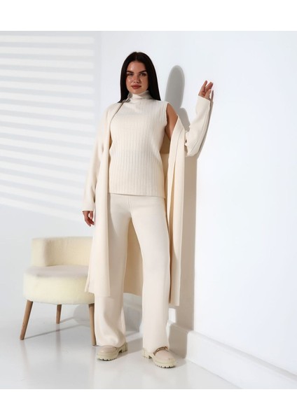 Balıkçı Yaka Asil Üçlü Triko Takım fırsatları