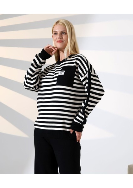 Cep Detaylı Çizgili Triko Takım modelleri