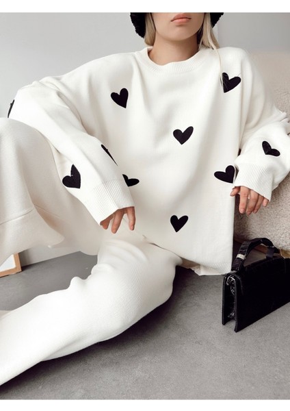 Kalpli Kazak Pantolon Ikili Triko Takım